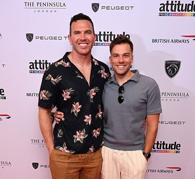 Keegan Hirst fala sobre sexualidade, aceitação e relacionamentos