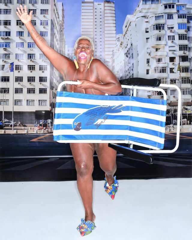 Famosos posam pelados em nova campanha da Farm Rio