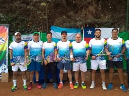 Dogos Tênis Tenis, que fazem parte da Associação Argentina de Atletas pela Diversidade (AADD).