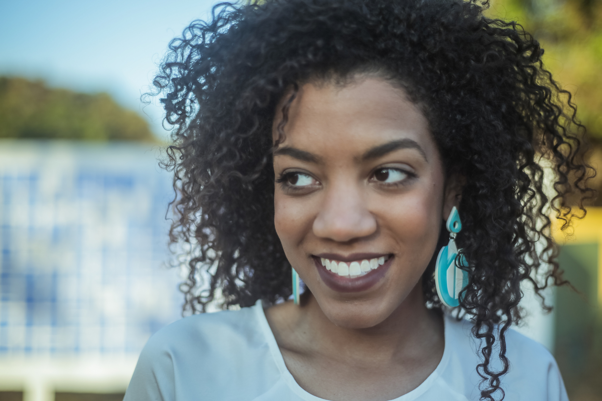 Nanny People apresentará prêmio de roteiristas com Nathalia Cruz, do