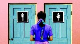 Trans impedida de usar banheiro feminino será indenizada com R$ 12 mil