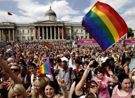 Reino Unido concede perdão a todos os LGBTs condenados por lei homofóbica