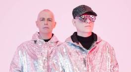 O músico inglês Neil Tennant, do "Pet Shop Boys", se declarou gay em 1993 - Reprodução